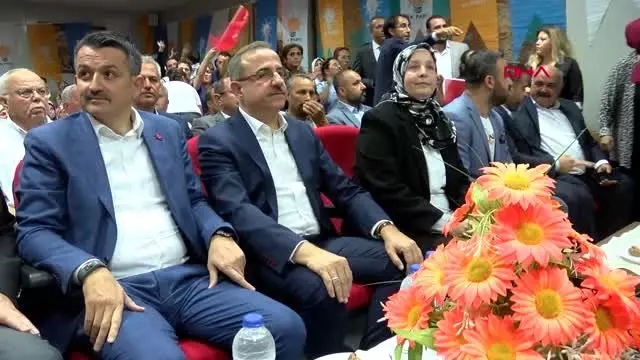 Pakdemirli: süt konseyi'ne fiyatların arttırılması gerektiği mesajını ileteceğiz Pakdemirli: süt konseyi'ne fiyatların arttırılması gerektiği mesajını ileteceğiz