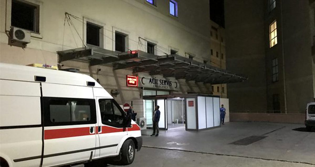 Sakarya'da 143 asker zehirlenme şüphesiyle hastaneye kaldırıldı