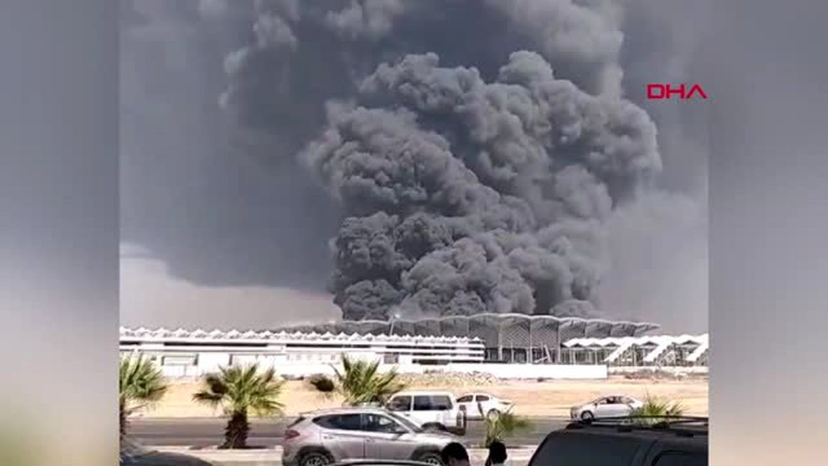 Suudi arabistan'da tren istasyonunda yangın