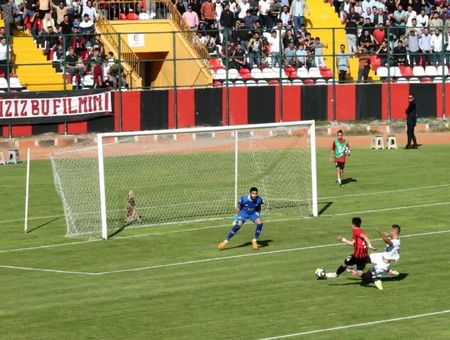 TFF 2. Lig Kırmızı Grup: Van Spor FK- Kahramanmaraşspor: 1-0