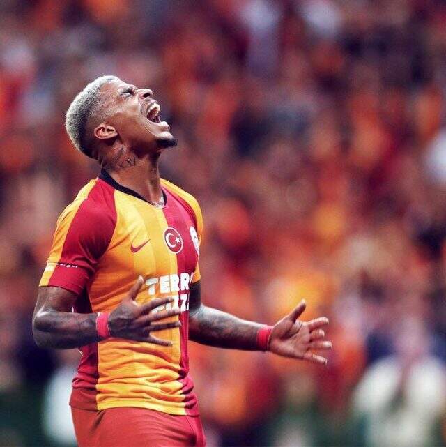 Galatasaray'da Lemina, PSG maçında forma giyemeyecek