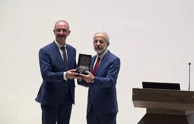Harran Üniversitesinde oryantasyon haftası başladı Harran Üniversitesinde oryantasyon haftası başladı