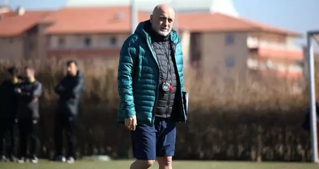 Hikmet Karaman istifa etti Hikmet Karaman istifa etti