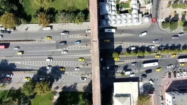 İstanbul'un göbeğinde tarihi buluntulara ulaşıldı İstanbul'un göbeğinde tarihi buluntulara ulaşıldı