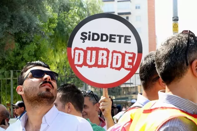 Mersin'de kadın öğretmenin darp edilmesine tepki