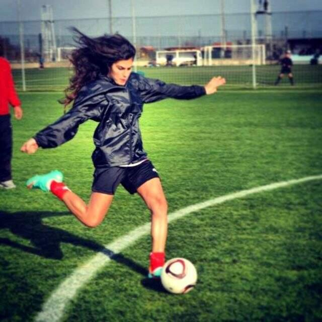 Mucize Doktor dizisine katılan Survivor Serenay Aktaş kimdir?