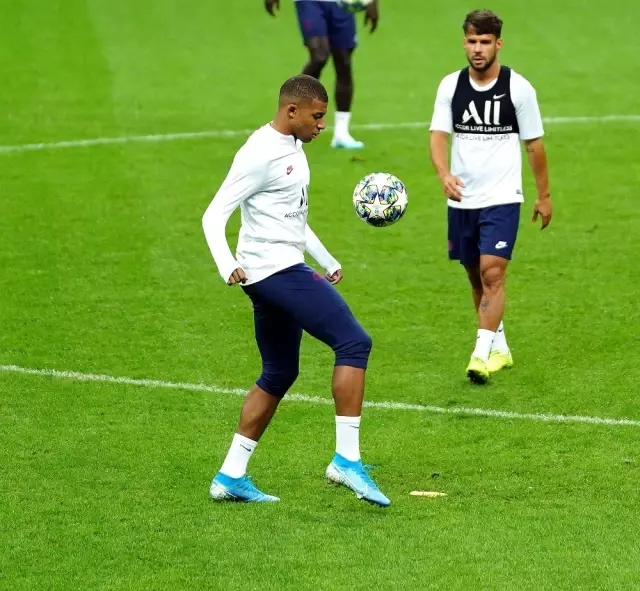 PSG, Galatasaray maçı hazırlıklarını tamamladı PSG, Galatasaray maçı hazırlıklarını tamamladı