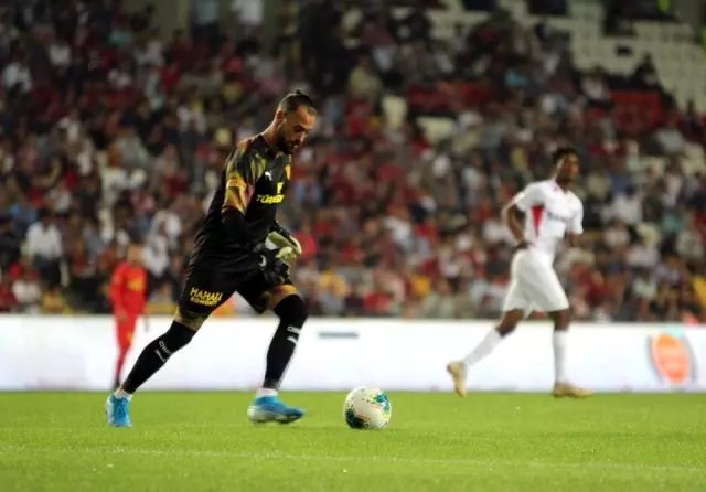 Süper Lig: Gazişehir Gaziantep: 0 - Göztepe: 0 (İlk Yarı) Süper Lig: Gazişehir Gaziantep: 0 - Göztepe: 0 (İlk Yarı)