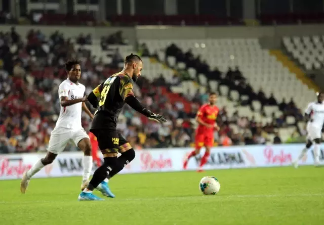 Süper Lig: Gazişehir Gaziantep: 0 - Göztepe: 0 (İlk Yarı) Süper Lig: Gazişehir Gaziantep: 0 - Göztepe: 0 (İlk Yarı)