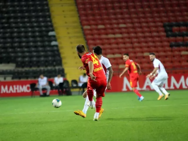 Süper Lig: Gazişehir Gaziantep: 1 - Göztepe: 1 (Maç sonucu) Süper Lig: Gazişehir Gaziantep: 1 - Göztepe: 1 (Maç sonucu)