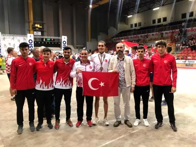 Toroslar Belediyesi Bocce Takımı sporcusu Yakın'dan dünya üçüncülüğü