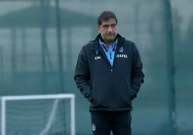 Ünal Karaman, İstanbul devlerine boyun eğmiyor! Ünal Karaman, İstanbul devlerine boyun eğmiyor!