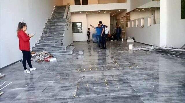 Yenibosna'da silahlı saldırı; 2 yaralı
