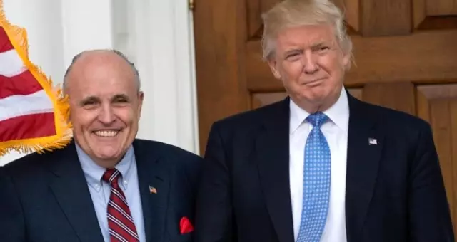 ABD Başkanı Donald Trump'ın avukatı Ukrayna krizi nedeniyle mahkemeye çağrıldı ABD Başkanı Donald Trump'ın avukatı Ukrayna krizi nedeniyle mahkemeye çağrıldı