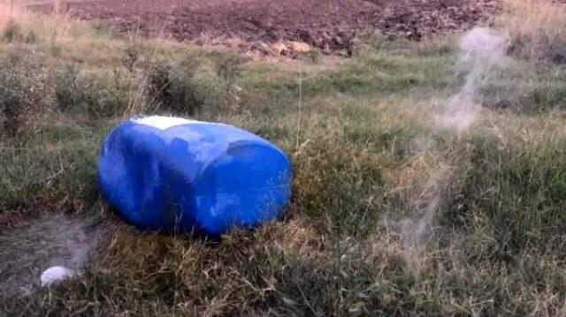 Arnavutköy'de kimyasal yüklü bidonlar yola saçıldı!