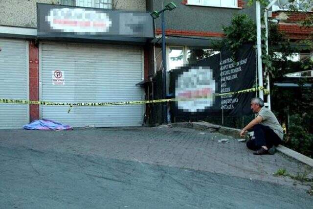 Babanın en acı anı! Oğlunun cansız bedenine bakıp gözyaşı döktü