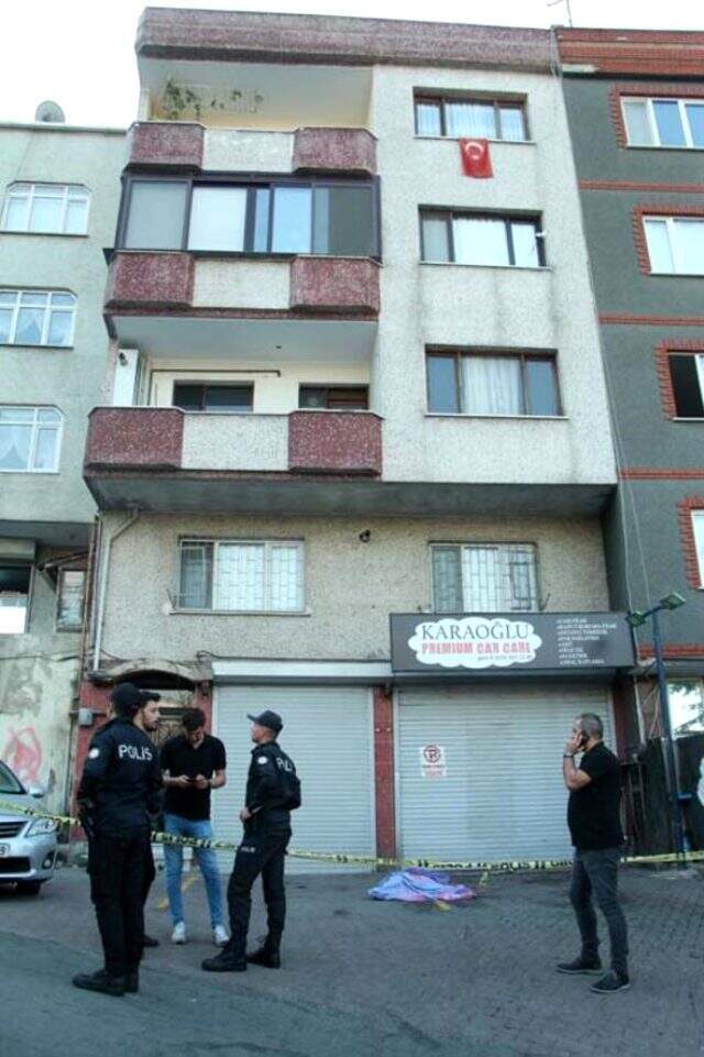 Babanın en acı anı! Oğlunun cansız bedenine bakıp gözyaşı döktü