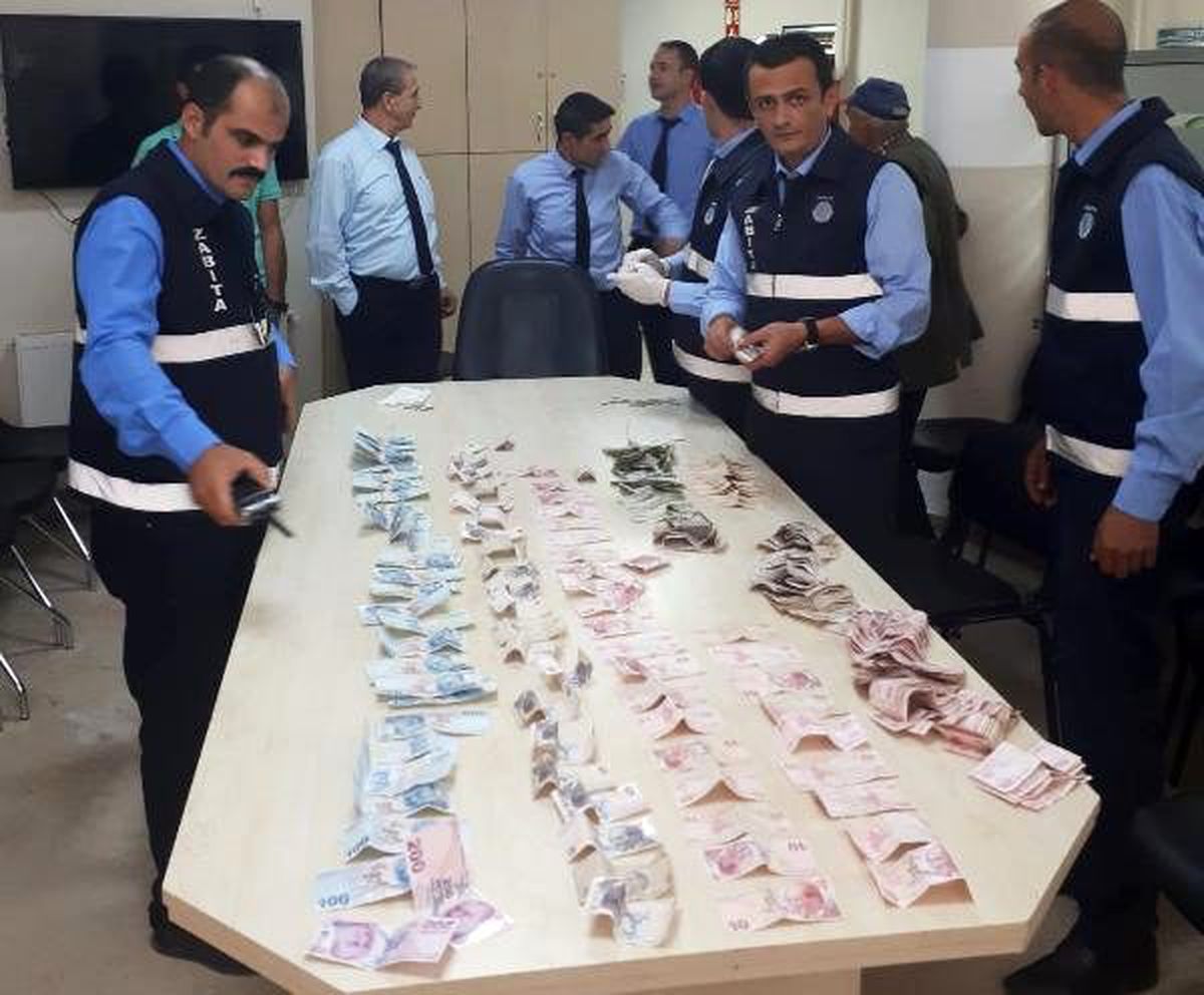 Dilencinin üzerinden 8 bin lira çıktı