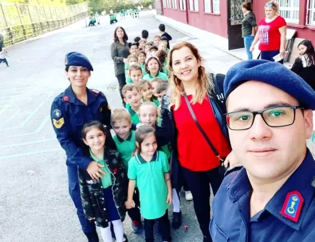 Jandarma çocukları unutmadı Jandarma çocukları unutmadı