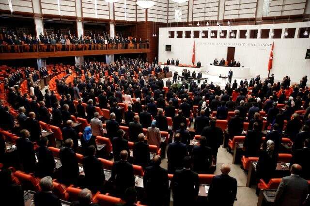Son Dakika: Cumhurbaşkanı Erdoğan'ın TBMM'ye girdiği sırada CHP grubu ayağa kalkmadı