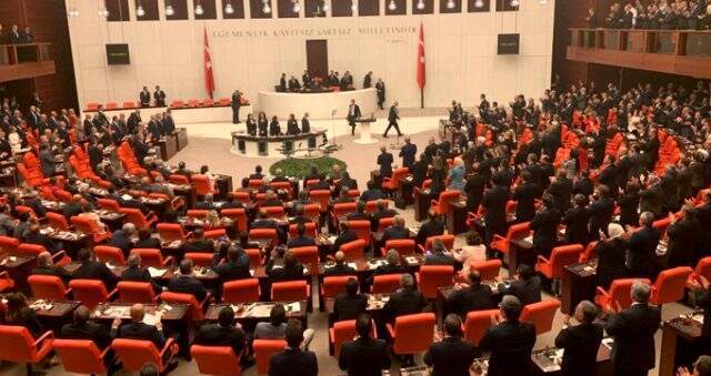 Son dakika: Erdoğan'ın TBMM'ye giriş yaptığı anda CHP-İYİ Parti ittifakı ikiye bölündü