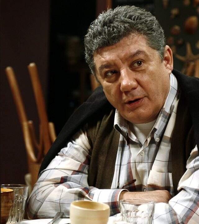 Son Dakika: Ünlü oyuncu Tarık Ünlüoğlu hayatını kaybetti