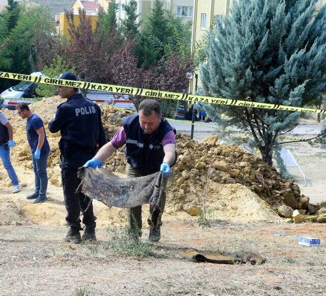 13 yıl sonra gelen itiraf sonrası başlatılan kazıda, kemiklere ulaşıldı