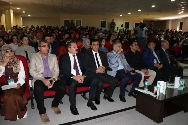 Anadolu Mektebi, Van'da Necip Fazıl'ı Van'da andı Anadolu Mektebi, Van'da Necip Fazıl'ı Van'da andı