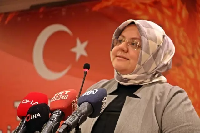 Bakan Selçuk'tan geçici işçileri sevindirecek haber Bakan Selçuk'tan geçici işçileri sevindirecek haber