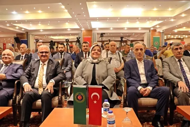 Bakan Selçuk'tan geçici işçileri sevindirecek haber Bakan Selçuk'tan geçici işçileri sevindirecek haber