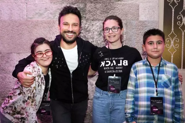 Ceydanur'un Tarkan hayali gerçek oldu Ceydanur'un Tarkan hayali gerçek oldu