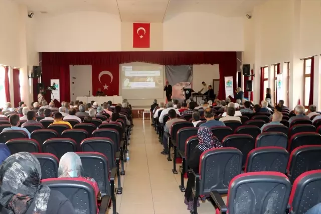 Ermenek Ceviz Çalıştayı düzenlendi Ermenek Ceviz Çalıştayı düzenlendi