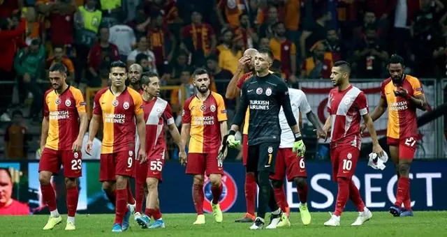 Fernando Muslera, PSG maçına damga vurdu! Fernando Muslera, PSG maçına damga vurdu!