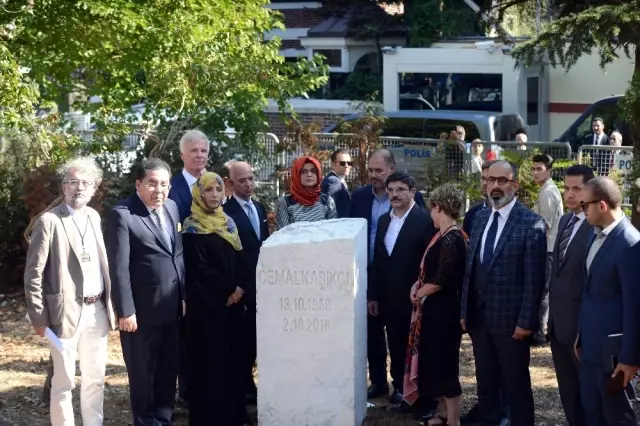 Gazeteci Cemal Kaşıkçı öldürülmesinin 1'inci yıl dönümünde anıldı Gazeteci Cemal Kaşıkçı öldürülmesinin 1'inci yıl dönümünde anıldı