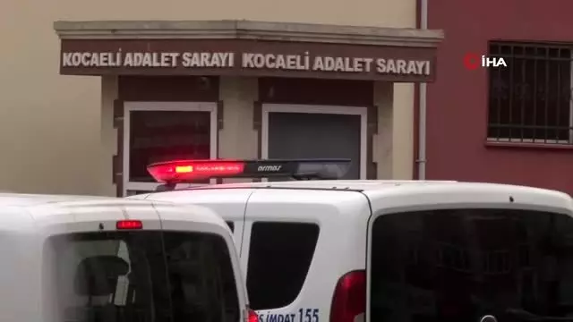 Kocaeli'de gözaltına alınan torbacılar adliyeye sevk edildi Kocaeli'de gözaltına alınan torbacılar adliyeye sevk edildi