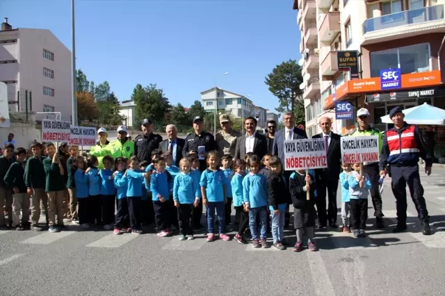 'Yaya Güvenliğinin Nöbetçisiyiz' kampanyası 'Yaya Güvenliğinin Nöbetçisiyiz' kampanyası