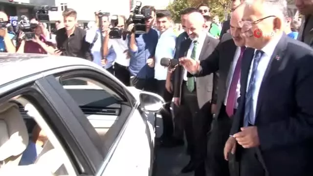 20 bin yaya geçidinde 200 bin kolluk personeliyle yaya güvenliği nöbeti tuttu