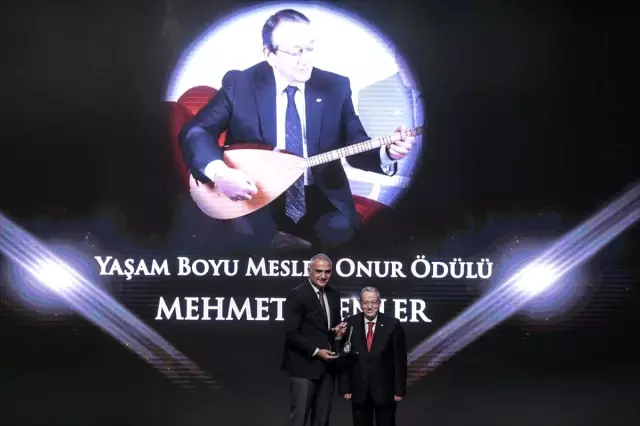 3. Neşet Ertaş'ı Anma ve Kültür Sanat Etkinliği Açılış Konseri 3. Neşet Ertaş'ı Anma ve Kültür Sanat Etkinliği Açılış Konseri