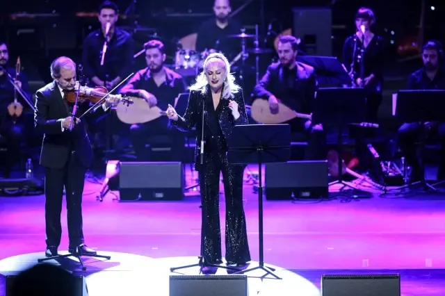 3. Neşet Ertaş'ı Anma ve Kültür Sanat Etkinliği Açılış Konseri 3. Neşet Ertaş'ı Anma ve Kültür Sanat Etkinliği Açılış Konseri