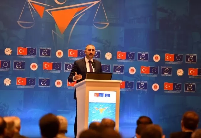 Adalet Bakanı Gül: İnsan Eylem Planı güncelleme çalışmalarını başlattık
