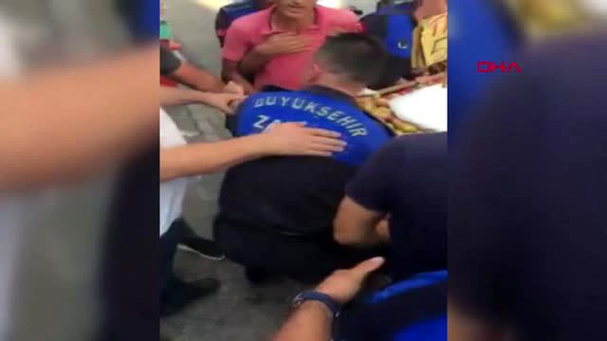 Adana zabıtanın incirlerini döktüğü seyyar satıcı konuştu: 'o kadar dil döktüm, götürdüler'
