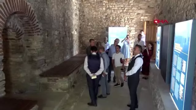 Arnavut vali mamaj, stratonikeia antik kenti'ne hayran kaldı Arnavut vali mamaj, stratonikeia antik kenti'ne hayran kaldı