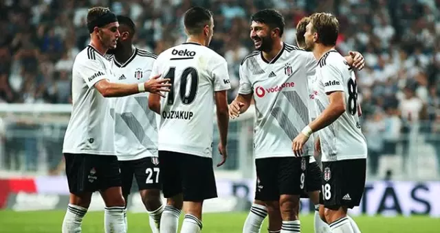 Beşiktaş'ta N'Koudou, Wolverhampton maçı kadrosundan çıkarıldı! Beşiktaş'ta N'Koudou, Wolverhampton maçı kadrosundan çıkarıldı!
