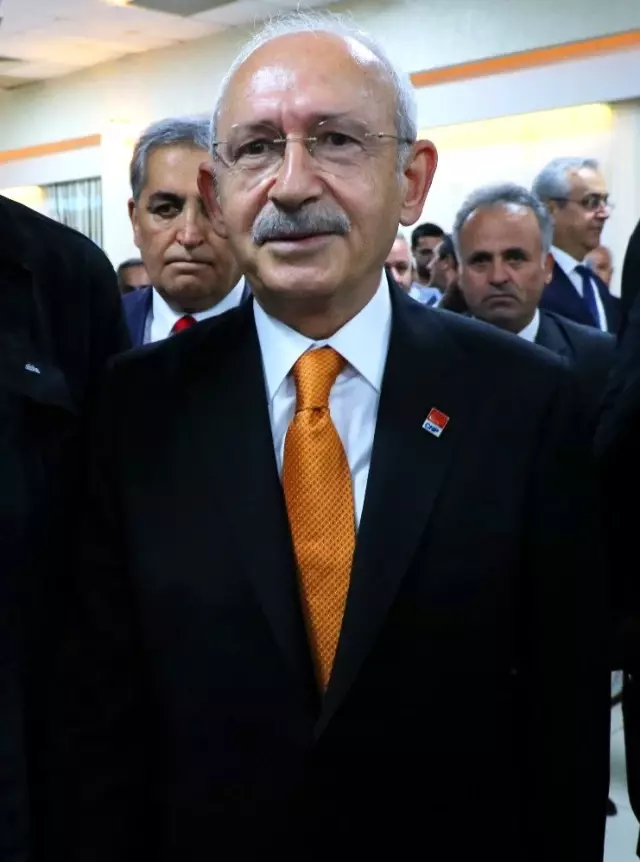 CHP Genel Başkanı Kılıçdaroğlu: 'Bizimde çok kabahatimiz, kusurumuz var' CHP Genel Başkanı Kılıçdaroğlu: 'Bizimde çok kabahatimiz, kusurumuz var'