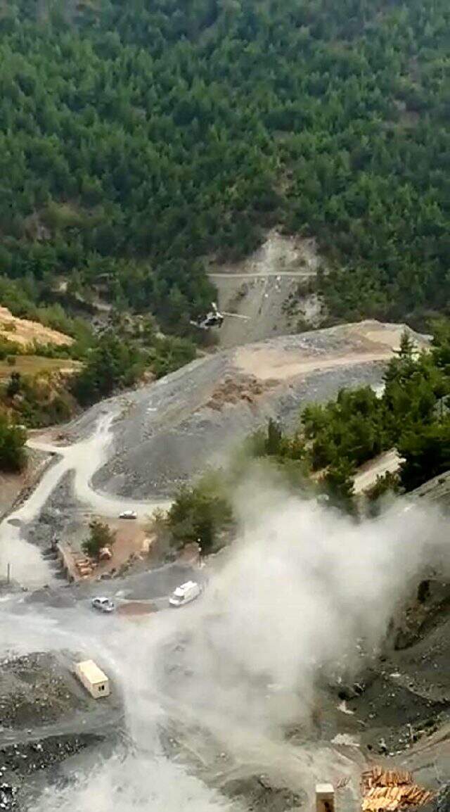 Hatay'da askeri araç devrildi: 1'i ağır 5 asker yaralandı
