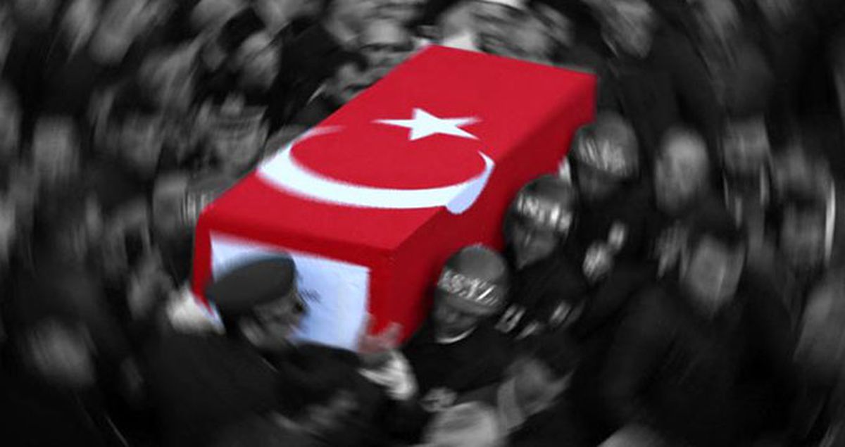 Hatay'da uçuruma yuvarlanan askeri aracın içerisinde bulunan 2 asker şehit oldu