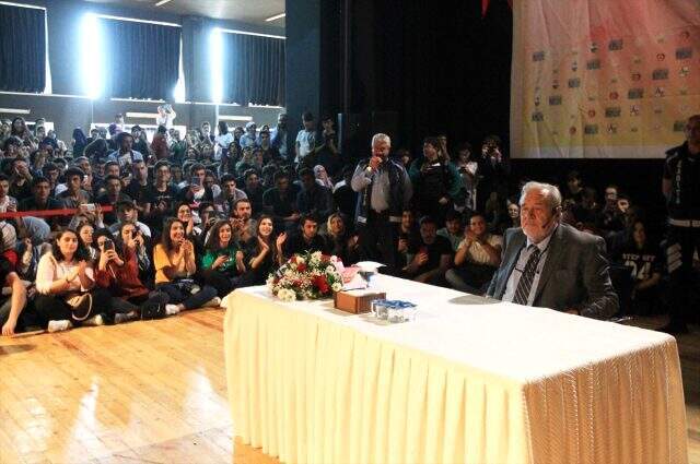 İlber Ortaylı: Türk isminin devlet adı olması İstiklal Savaşı ile başladı