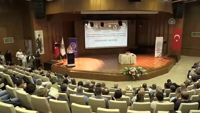 'İşçi Sağlığı ve İş Güvenliği Sempozyumu' 'İşçi Sağlığı ve İş Güvenliği Sempozyumu'