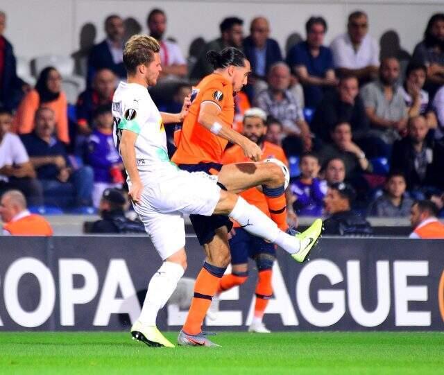 Medipol Başakşehir, B. Mönchengladbach ile 1-1 berabere kaldı!