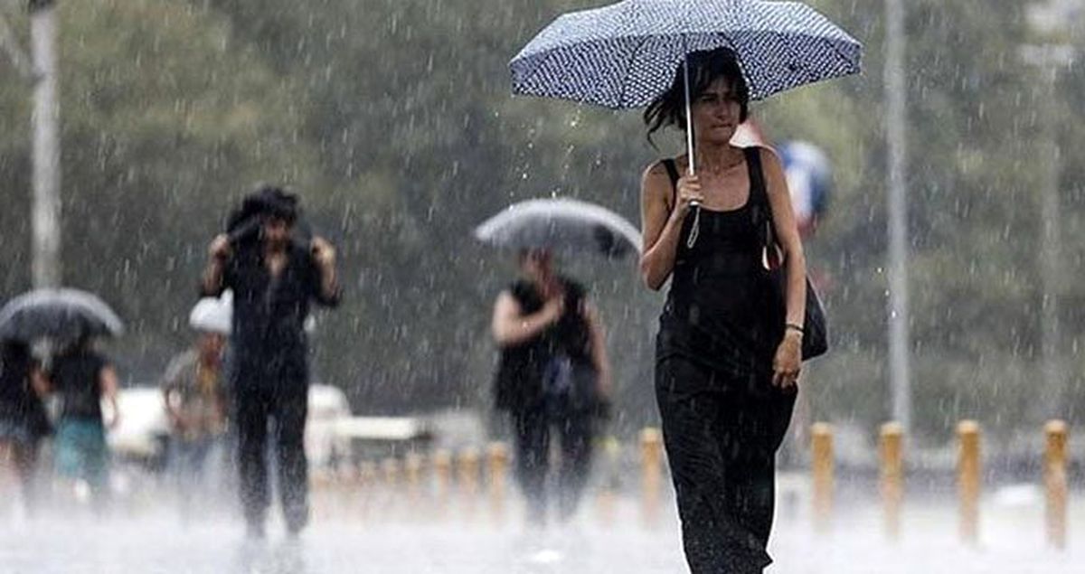 Meteoroloji'den yağmur ve fırtına uyarısı! Tüm bölgeleri etkileyecek